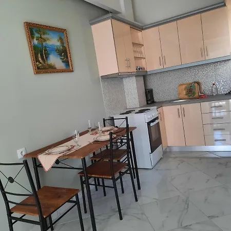 Cosy 2 Apartment Kalamata